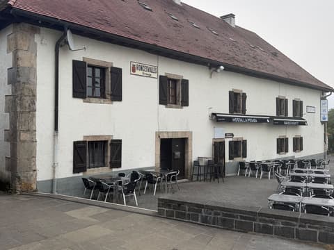 La Posada de Roncesvalles photo 2