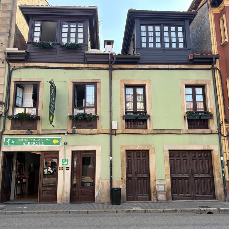 Albergue de Villaviciosa